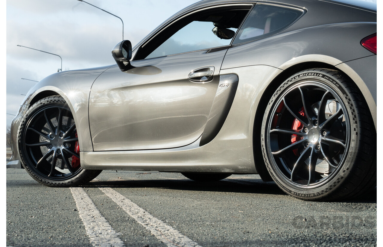 01/2016 Porsche Cayman GT4 981 MY16 2d Coupe Agate Grey Metallic 3.8L