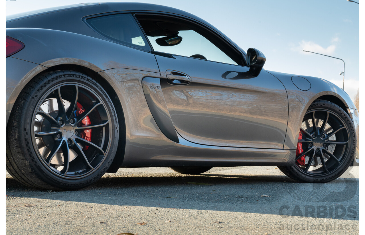 01/2016 Porsche Cayman GT4 981 MY16 2d Coupe Agate Grey Metallic 3.8L