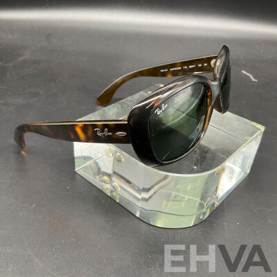 Ray-Ban Jackie Ohh Polarised Sunglasses RB4101
