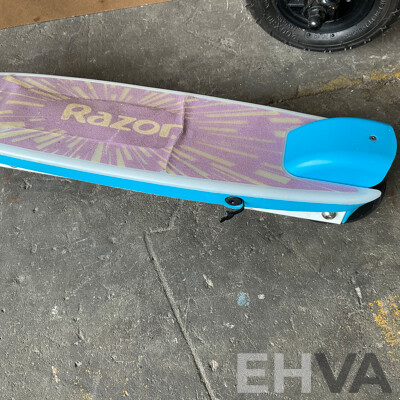 2x Razor Kids E-scooter