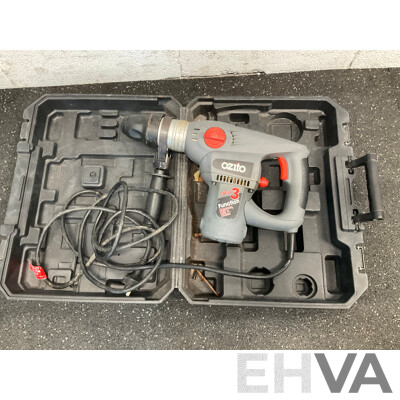 MAKITA Angle Grinder and OZITO Bundle, Including Inflator, Mitre Saw and Hammer Drill - Lot of 4
