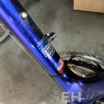 TREK 5200 OCLV Carbon Road Bike