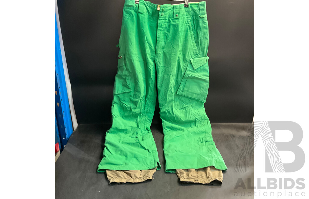 Assorted Snow Pants - Size XL,2 XL, L - Lot of 7