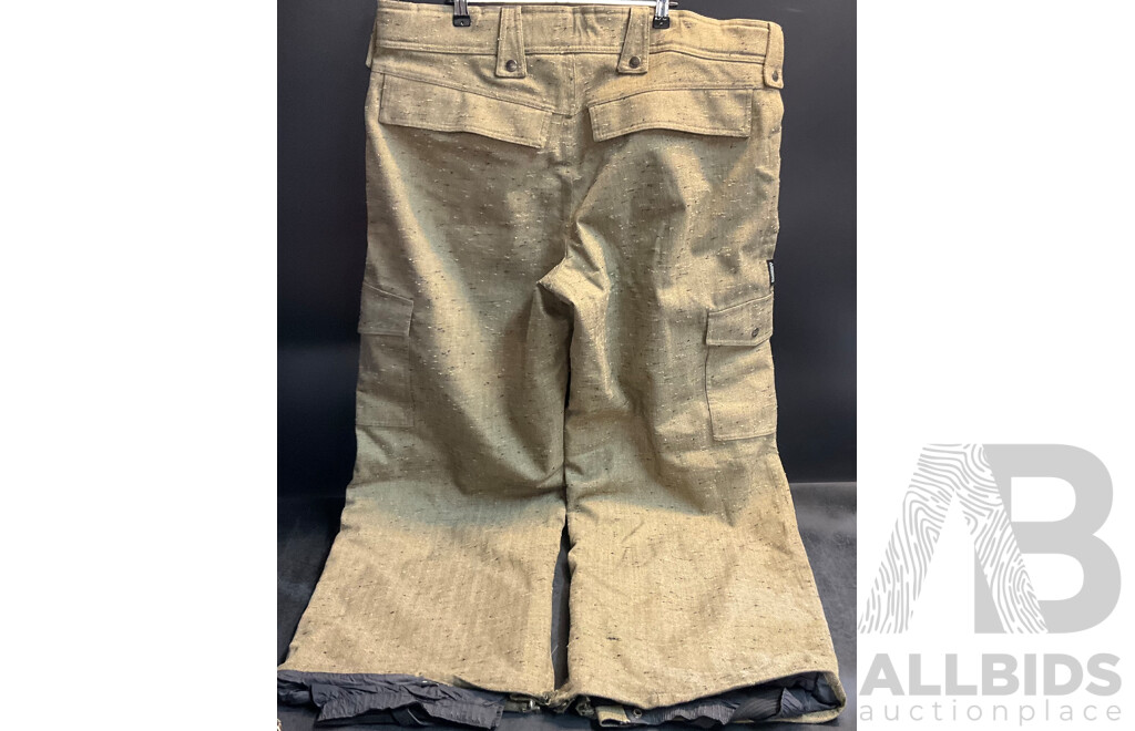 Assorted Snow Pants - Size XL,2 XL, L - Lot of 7