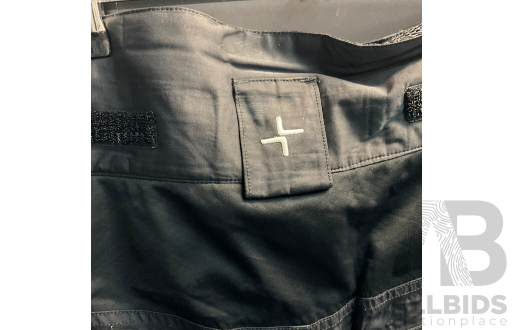 Assorted Snow Pants - Size XL,2 XL, L - Lot of 7