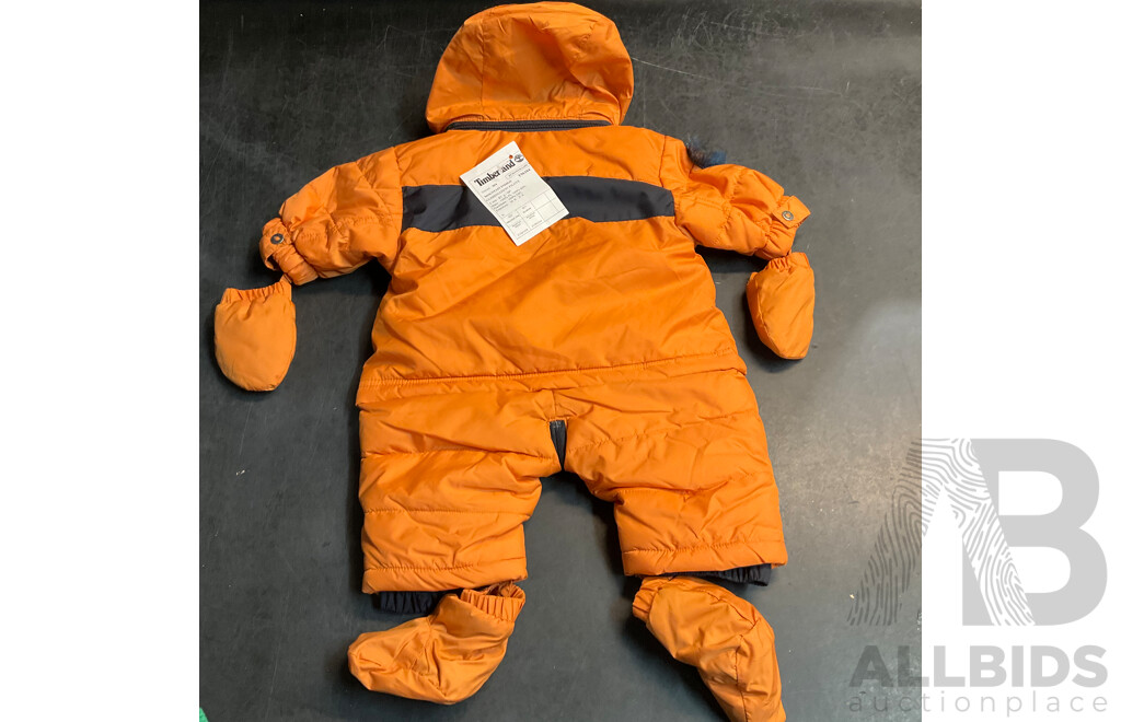 Timberland Newborn Snowsuit 1M & Target Green Jacket Size 3-6m - Lot of 2