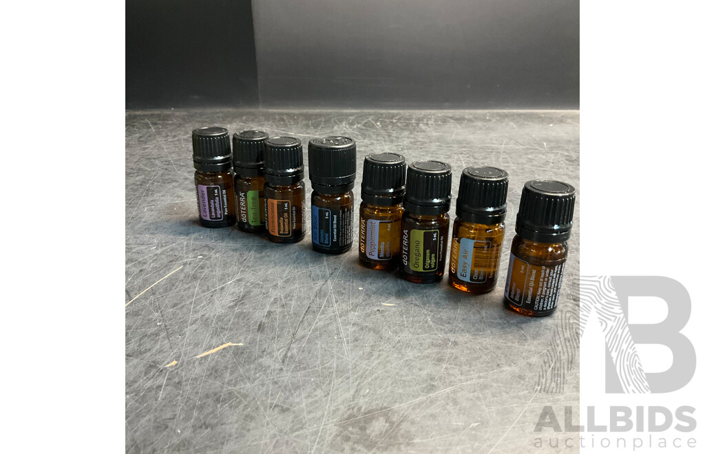 DoTERRA Family Essentials Kit & Natio & Ie: Essential Oil