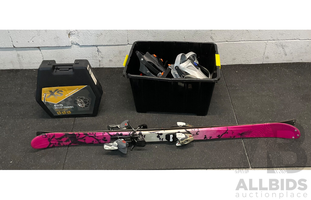 SALOMON Ski Board & AUTO XS 4WD Snow Chains & Assorted Snowboard Bindings