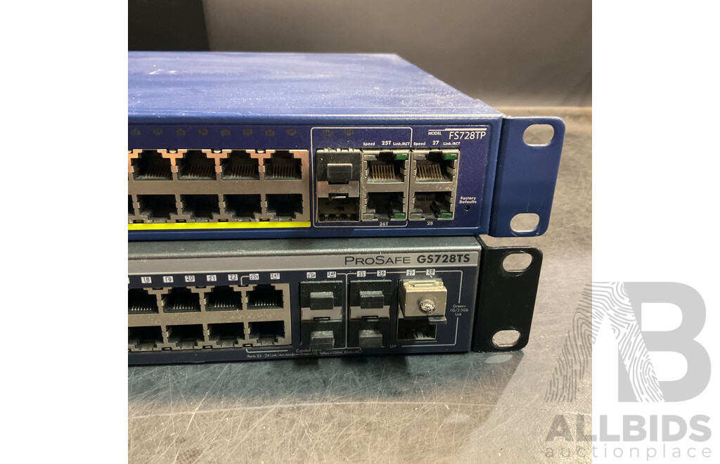 NETGEAR ProSAFE 28-Port Gigabit Smart Switch with PoE & Prosafe GS728TS 24-Port Gigabit Ethernet 6 Port SFP Smart Switch - Lot O2