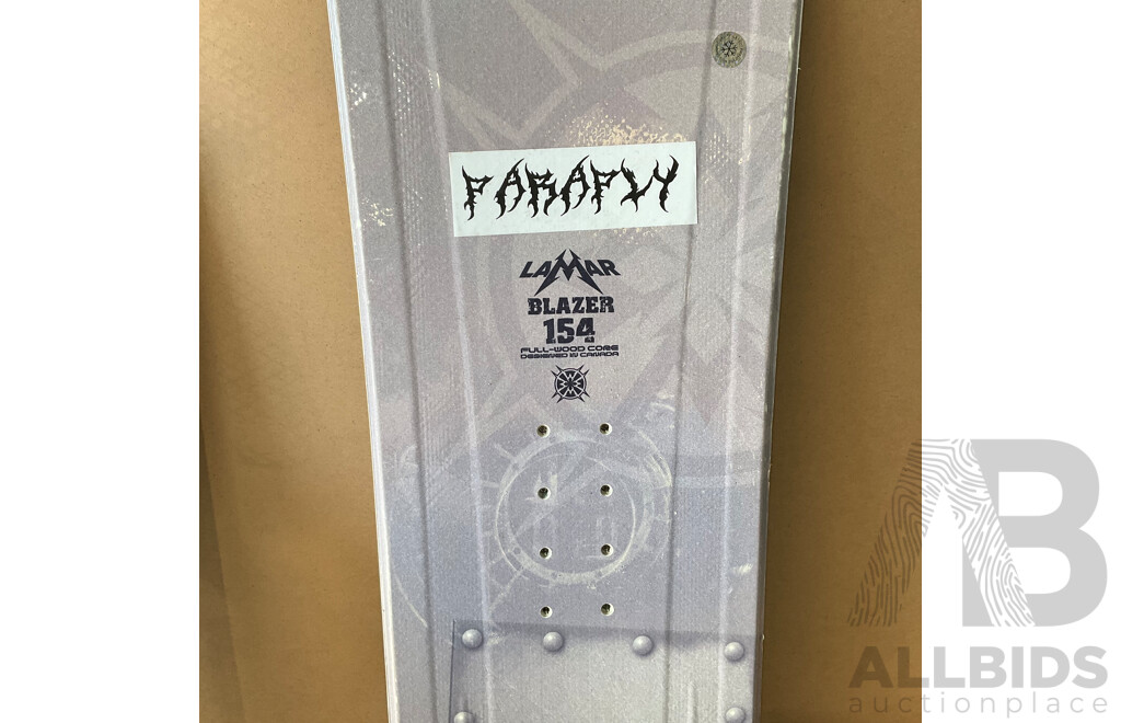 LAMAR Blazer 154 Snow Board & Southline Snow Board