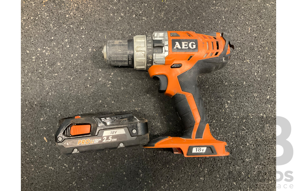 AEG 18V Bundle, Including Orbital Sander, Hammer Driver and Battery - Lot of 3