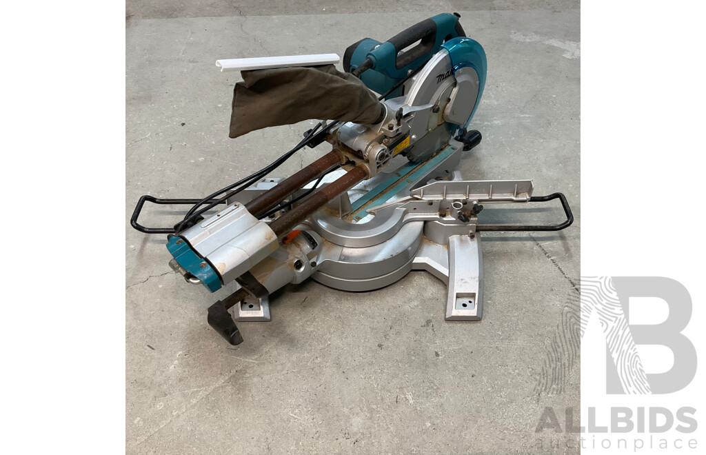 MAKITA LS1017L Corded Compound Saw