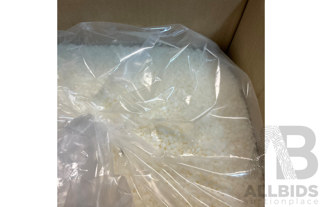 32 KG EROMA Ecosoya CB Advanced Candle Wax with Tumbler /Lids/ Wick and Fragrance Oils and More
