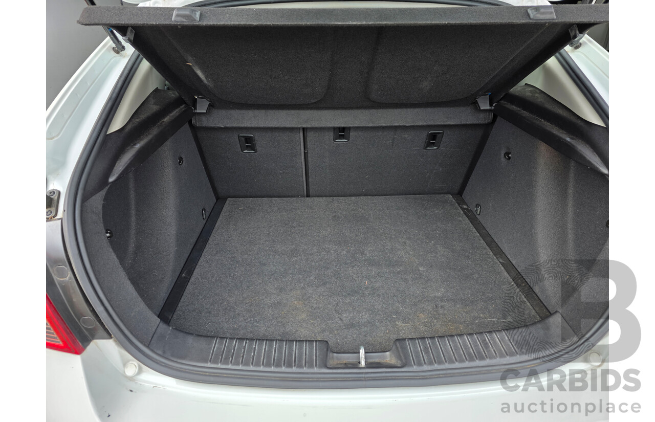 10/2012 Holden Cruze SRi Turbo JH MY12 5d Hatchback White 1.4L