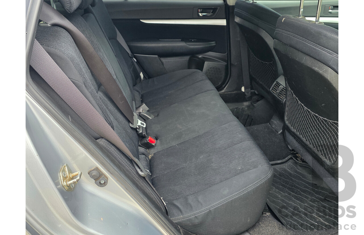 8/2013 Subaru Outback 2.0D MY13 4d Wagon Ice Silver Metallic Turbo Diesel 2.0L