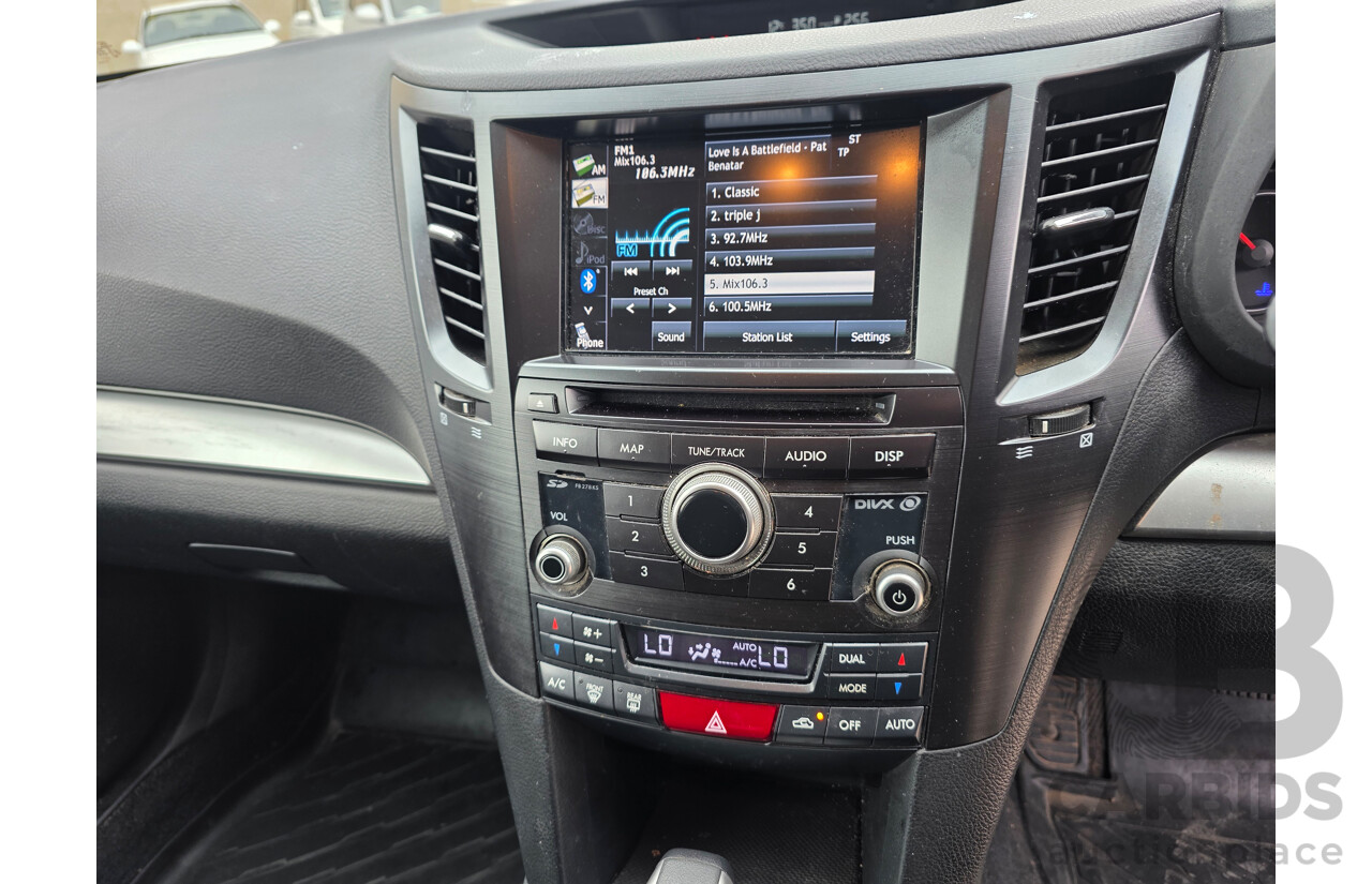 8/2013 Subaru Outback 2.0D MY13 4d Wagon Ice Silver Metallic Turbo Diesel 2.0L