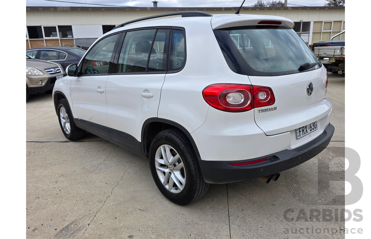 9/2010 Volkswagen Tiguan 103 TDI 5NC MY10 4d Wagon White 2.0L