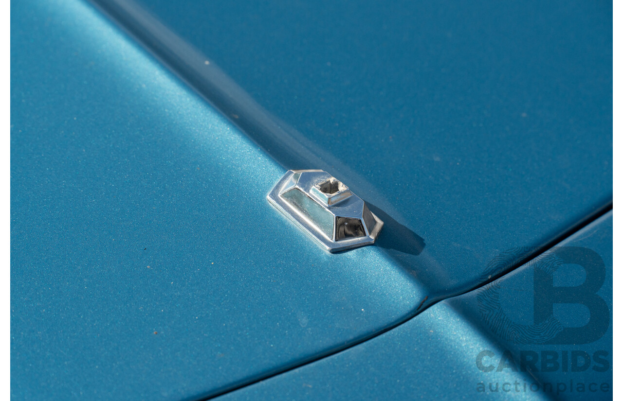 01/1975 Oldsmobile Ninety-Eight 98 Luxury 4d Sedan Specter Blue / White Vinyl V8 455ci V8 7.5L