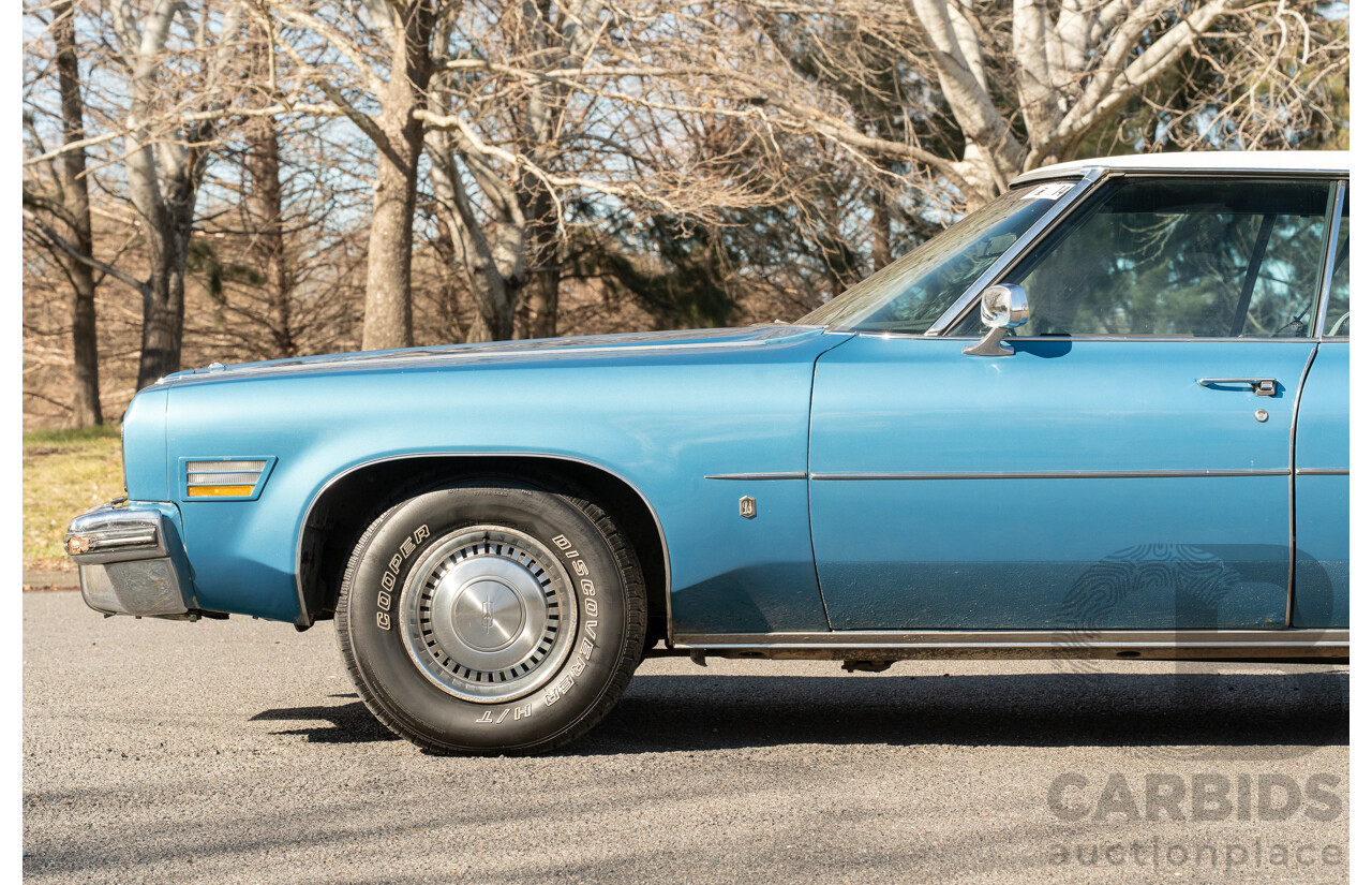 01/1975 Oldsmobile Ninety-Eight 98 Luxury 4d Sedan Specter Blue / White Vinyl V8 455ci V8 7.5L