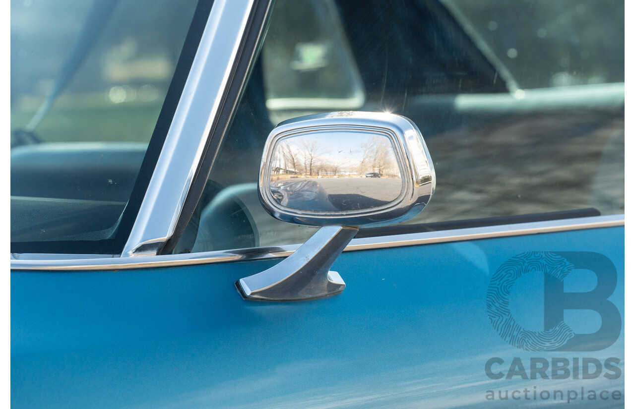01/1975 Oldsmobile Ninety-Eight 98 Luxury 4d Sedan Specter Blue / White Vinyl V8 455ci V8 7.5L