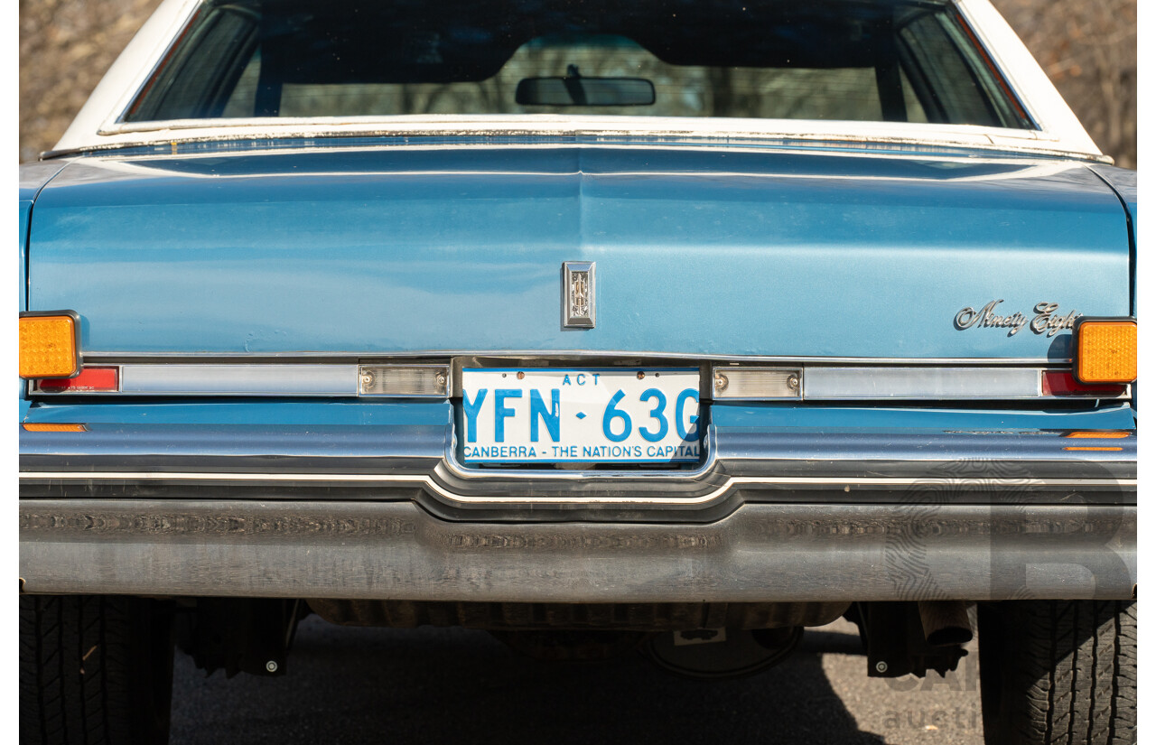 01/1975 Oldsmobile Ninety-Eight 98 Luxury 4d Sedan Specter Blue / White Vinyl V8 455ci V8 7.5L