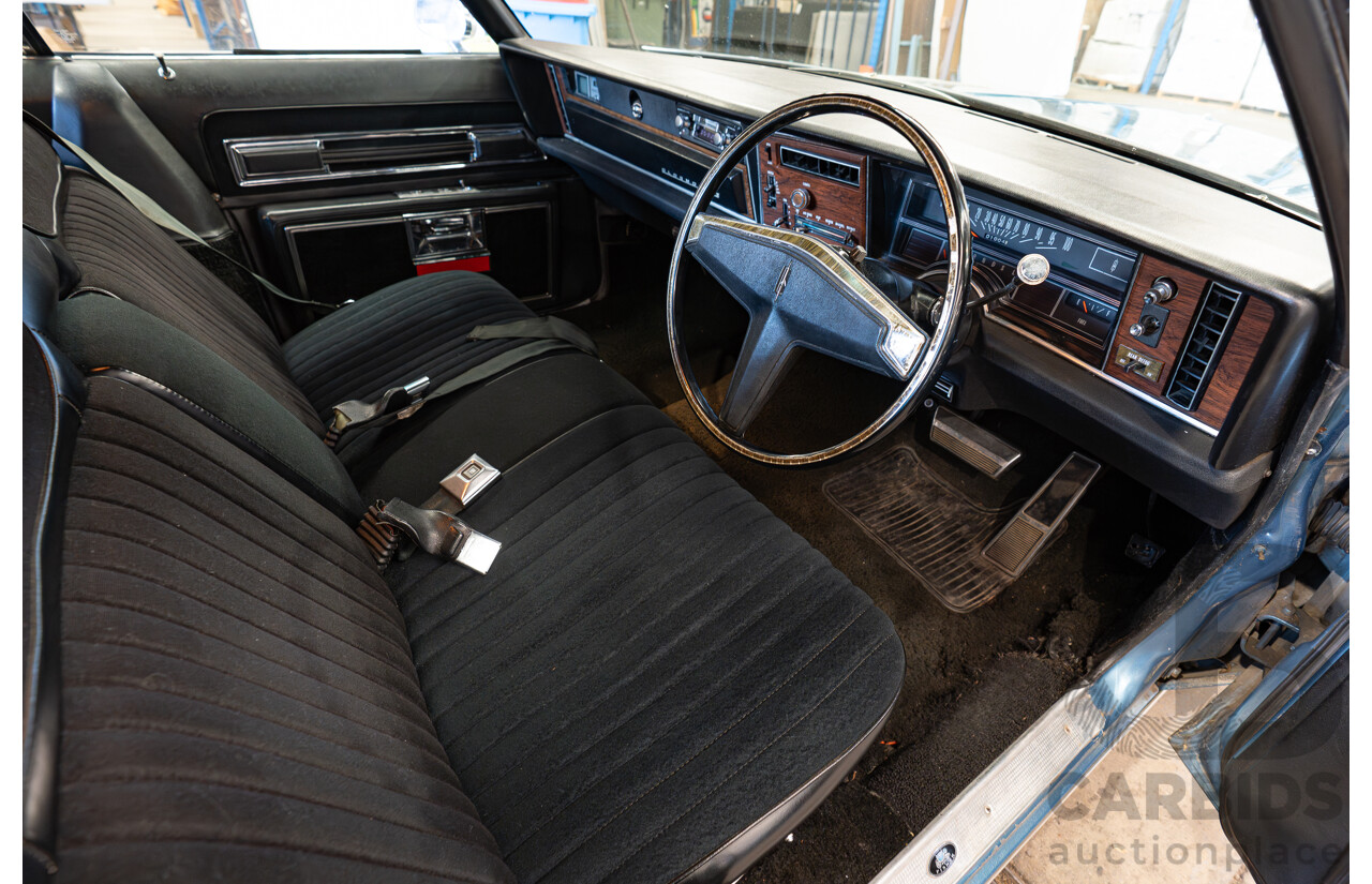 01/1975 Oldsmobile Ninety-Eight 98 Luxury 4d Sedan Specter Blue / White Vinyl V8 455ci V8 7.5L