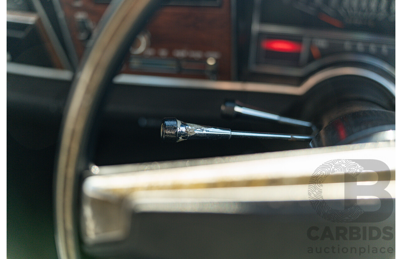 01/1975 Oldsmobile Ninety-Eight 98 Luxury 4d Sedan Specter Blue / White Vinyl V8 455ci V8 7.5L