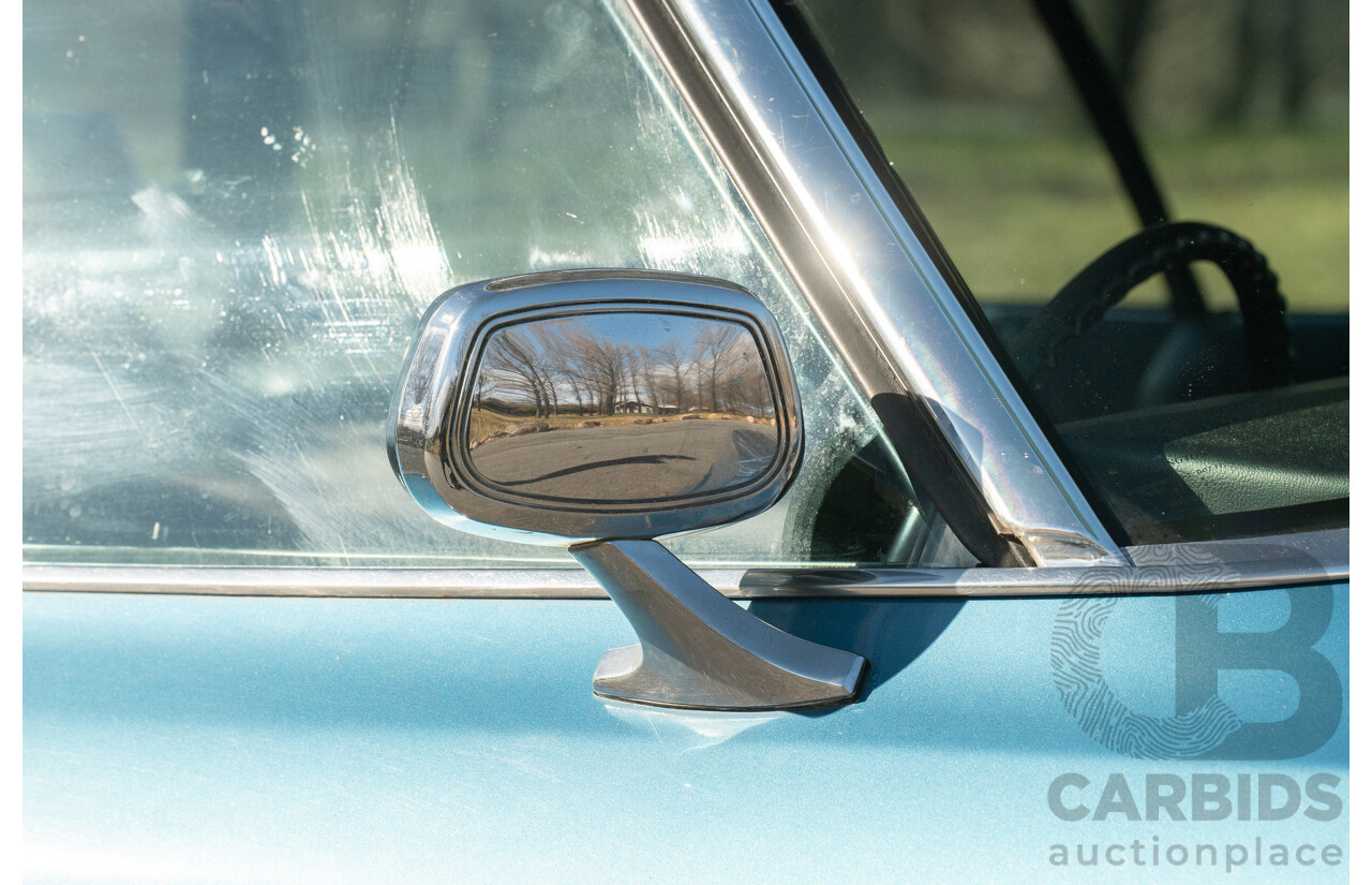 01/1975 Oldsmobile Ninety-Eight 98 Luxury 4d Sedan Specter Blue / White Vinyl V8 455ci V8 7.5L