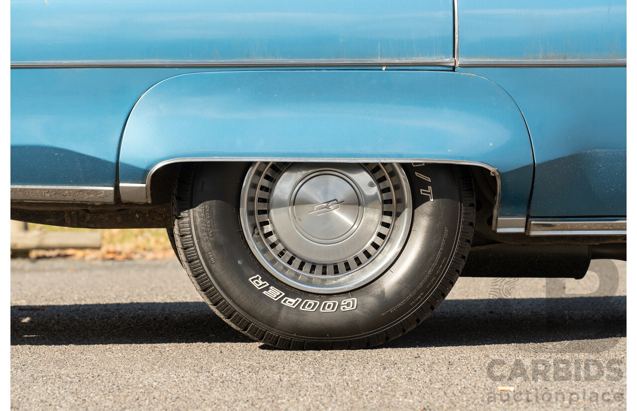 01/1975 Oldsmobile Ninety-Eight 98 Luxury 4d Sedan Specter Blue / White Vinyl V8 455ci V8 7.5L