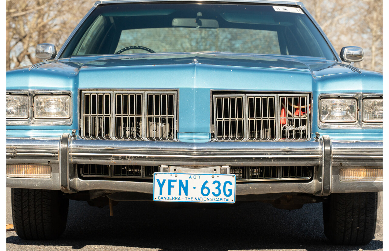 01/1975 Oldsmobile Ninety-Eight 98 Luxury 4d Sedan Specter Blue / White Vinyl V8 455ci V8 7.5L