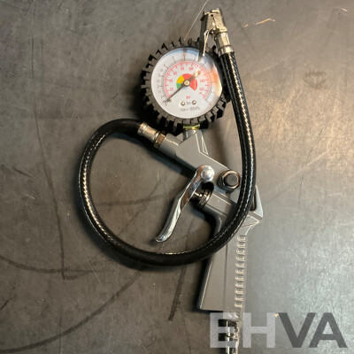 OZITO ACK100 Inflate-It Compressor Kit
