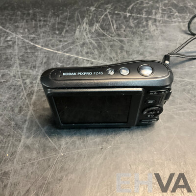 KODAK FZ45 Digital Camera & JBL Go Essential Speaker - Lot of 2