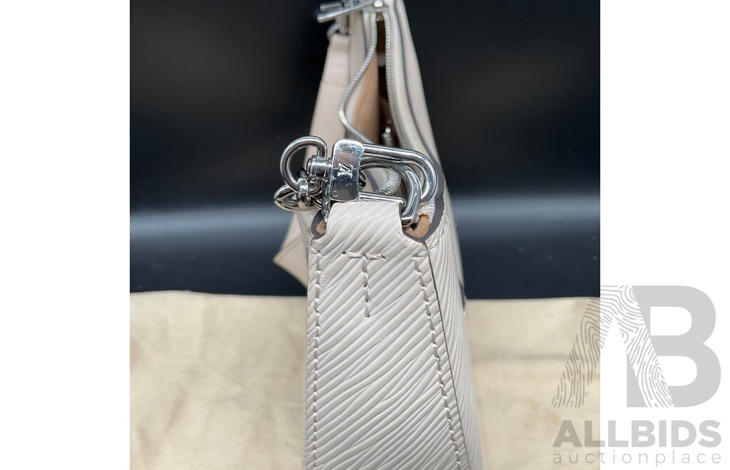 Beige Lady's Shoulder Bag Branded Louis Vittion