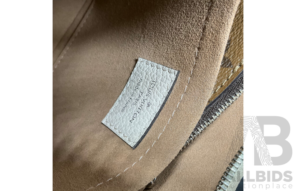 Beige Lady's Shoulder Bag Branded Louis Vittion