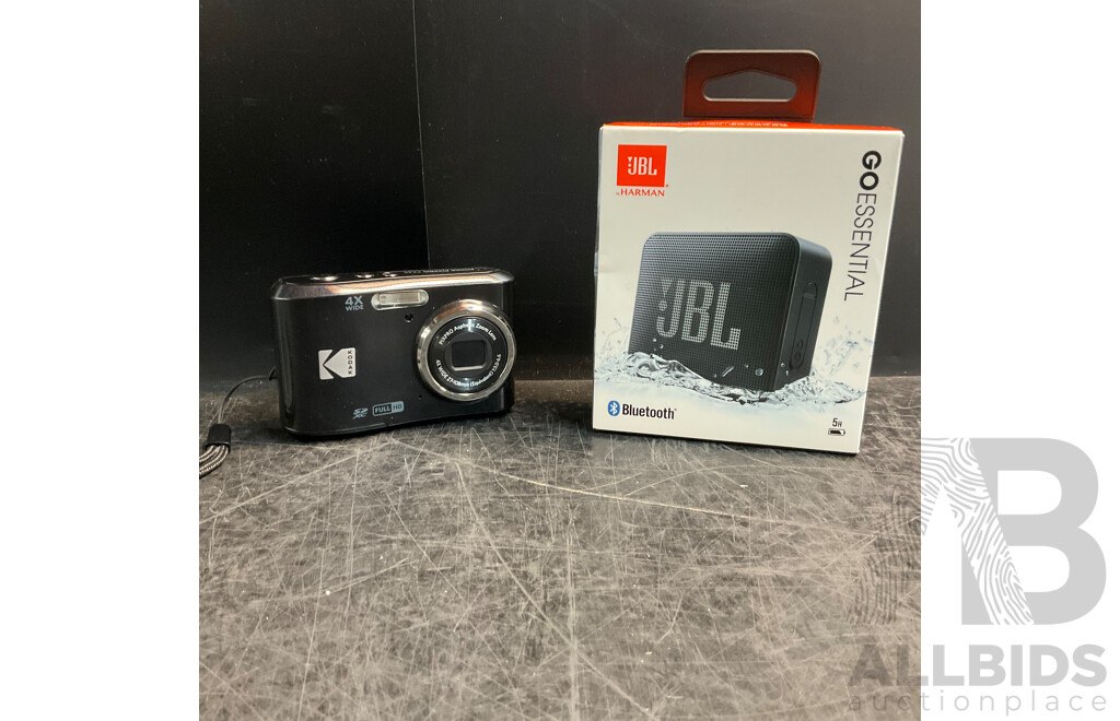 KODAK FZ45 Digital Camera & JBL Go Essential Speaker - Lot of 2
