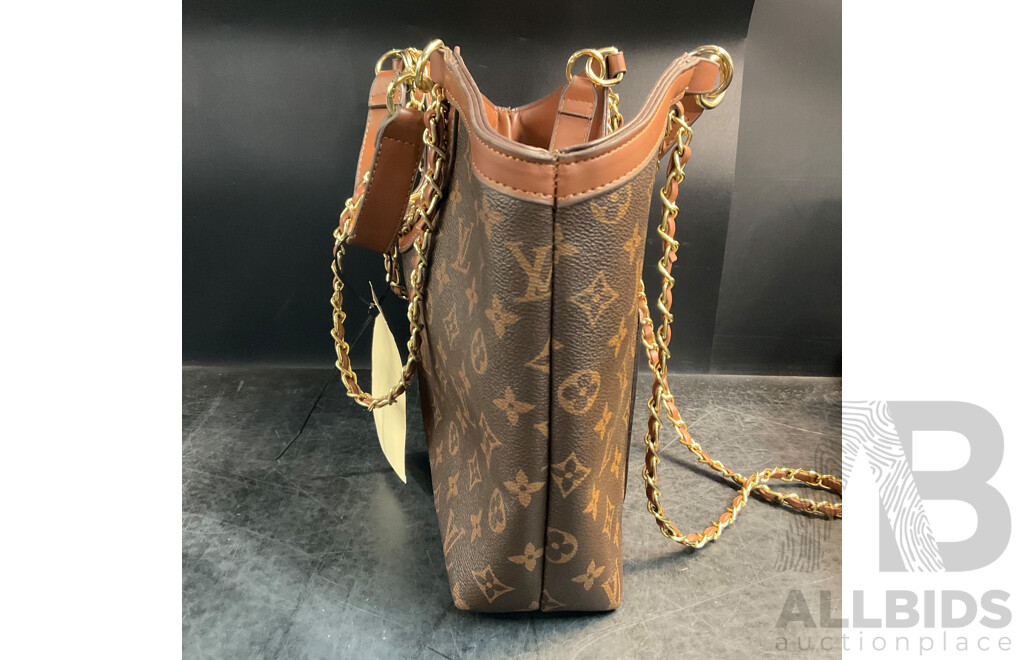 Brown Ladies Shoulder Bag with Handle