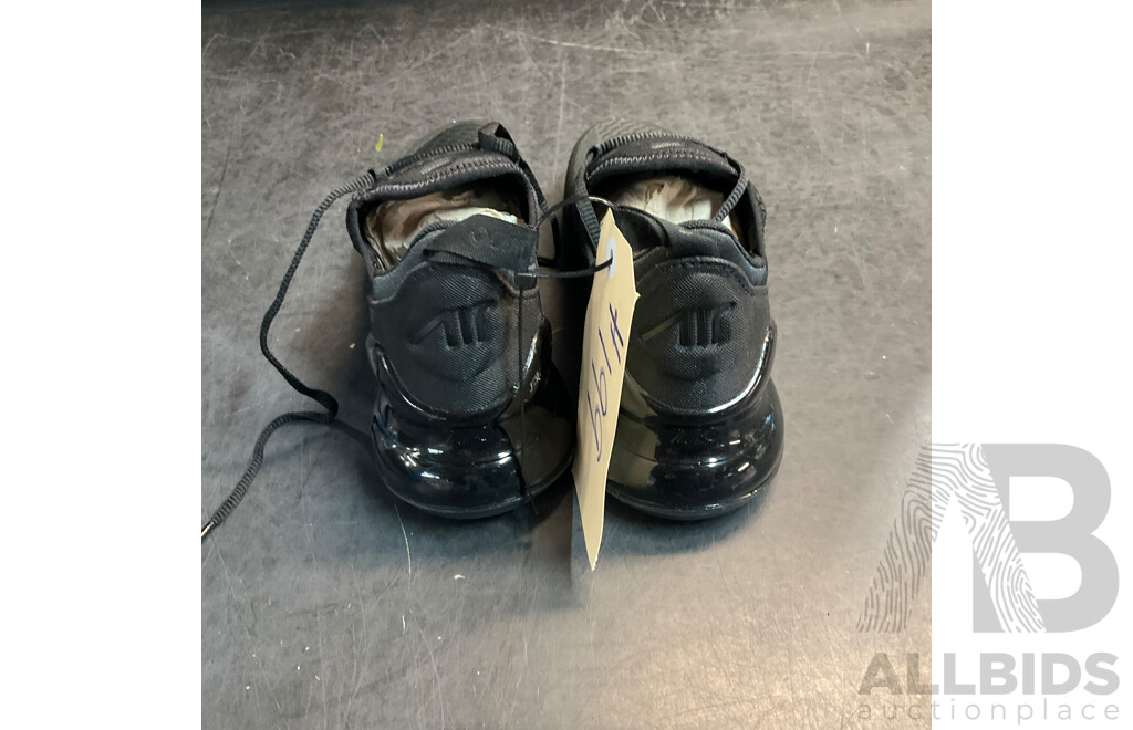 Nike AIR 270 Black Shoes - Size 6.5
