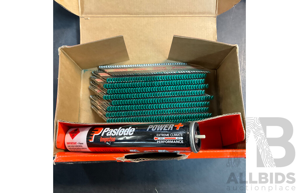 ARROW PT50 Pneumatic Stapler & Paslode Nails Handy Pack X2