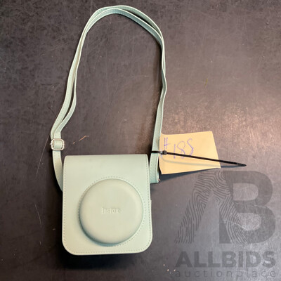Fujifilm Instax Mini12 Instant Camera (Mint Green)