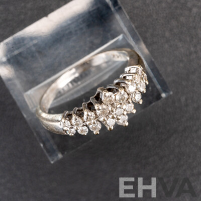 14ct White Gold Diamond Cluster Ring, Est TDW 0.50ct, Size O, 3.28 Grams