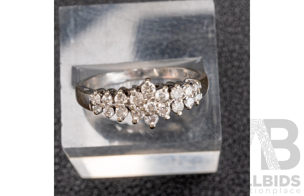 14ct White Gold Diamond Cluster Ring, Est TDW 0.50ct, Size O, 3.28 Grams