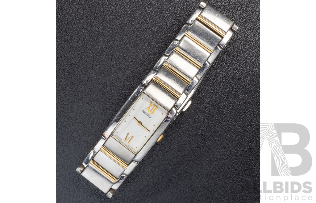 Seiko Vintage Ladies Dress Watch, 1N00-0EZ0, with Original Booklet