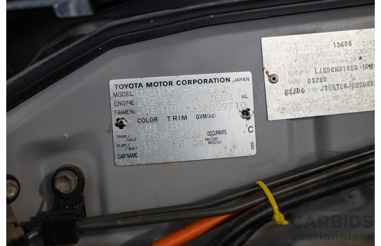 2/2004 Toyota Landcruiser Sahara (4x4) UZJ100R 4d Wagon Warm Silver Metallic V8 4.7L