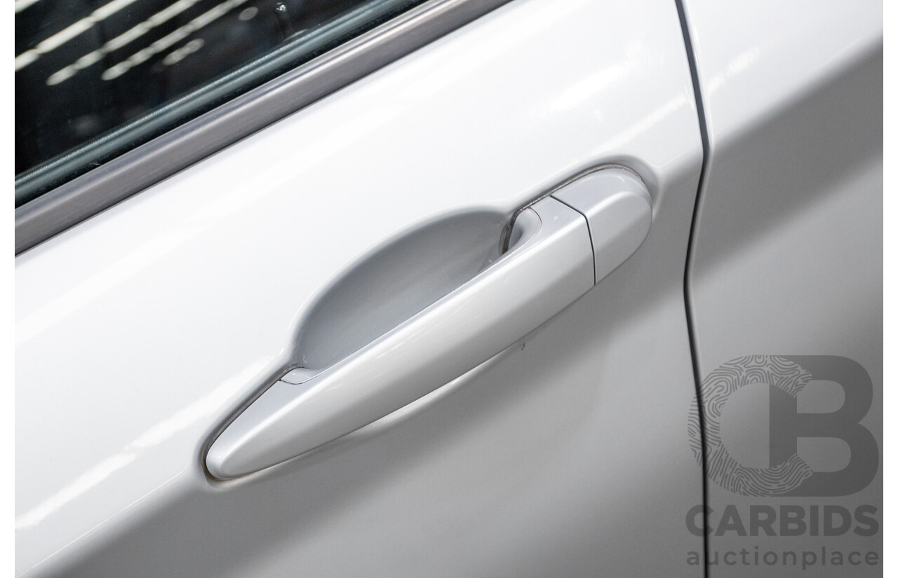 8/2013 Bmw 118i F20 m-Sport pack MY13 5d Hatchback Glacier Silver Turbo 1.6L