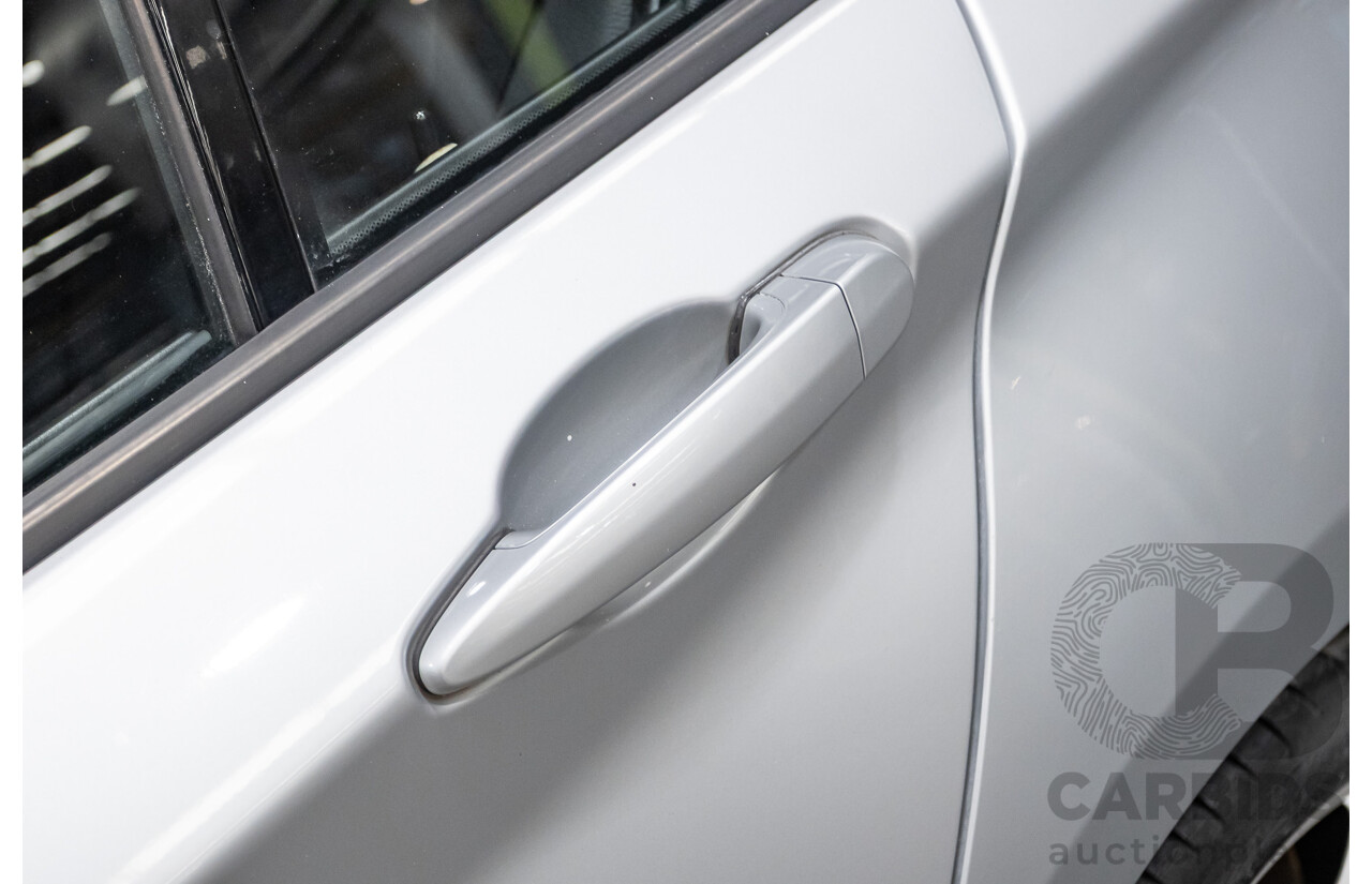 8/2013 Bmw 118i F20 m-Sport pack MY13 5d Hatchback Glacier Silver Turbo 1.6L