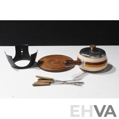 Retro Horizon Fondue Set