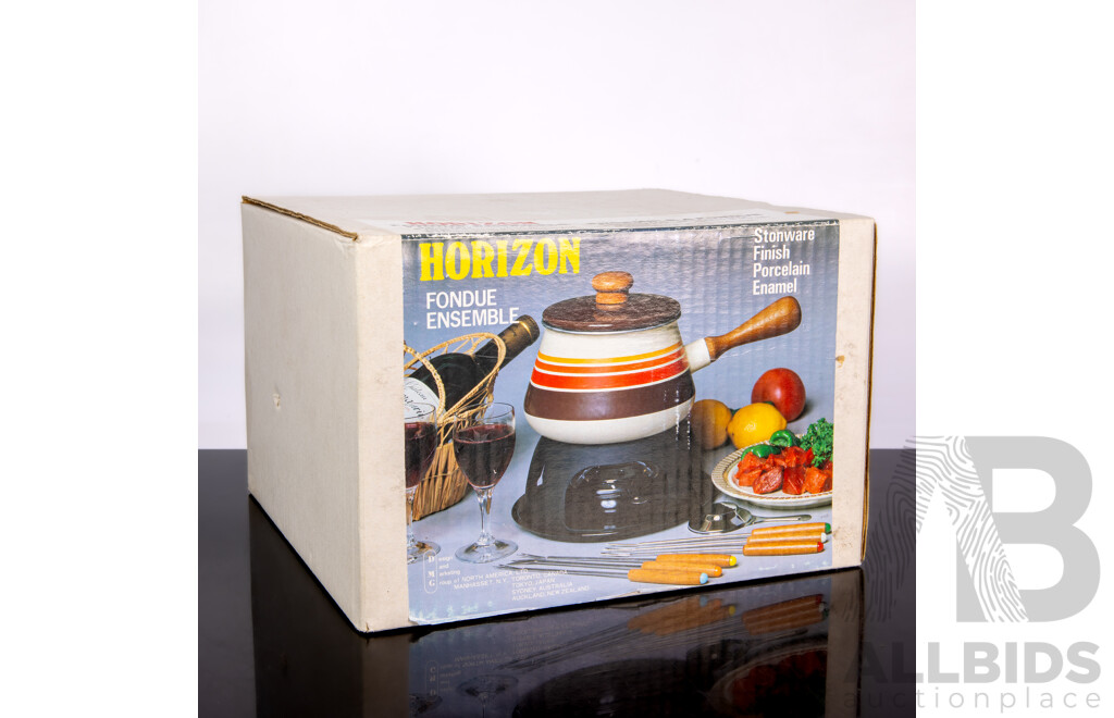 Retro Horizon Fondue Set in Original Box, Unused