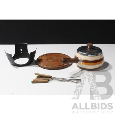 Retro Horizon Fondue Set