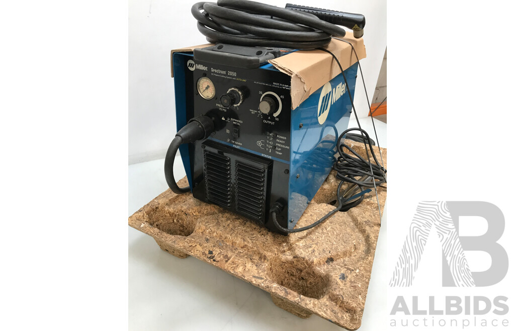 Miller Spectrum 2050 Plasma Cutter