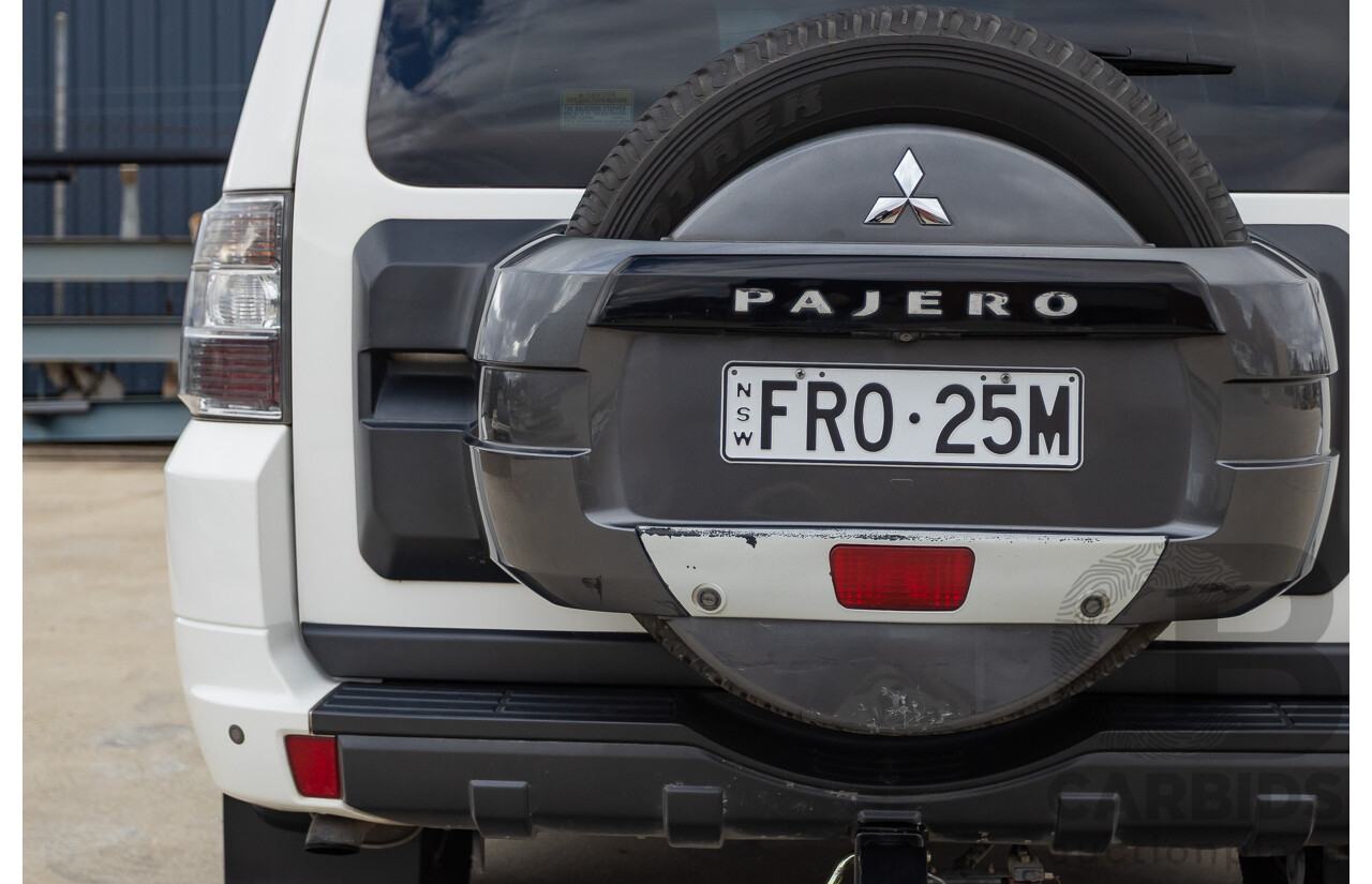 1/2013 Mitsubishi Pajero VR-X LWB (4x4) NW MY13 4d Wagon White Turbo Diesel 3.2L